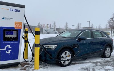 Audi e-tron laden – Zwischen Schnee, Croissants und FaceTime